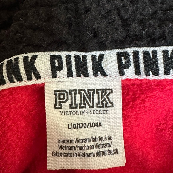 Victoria Secret Campus Sherpa Hood Dog Hoodie Pullover Color Red Half Zip L - Picture 9 of 10